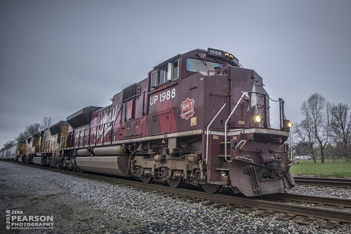 03.20.16 CSX X804-19 NB with UP 1988 The Katy, Slaughters, Ky