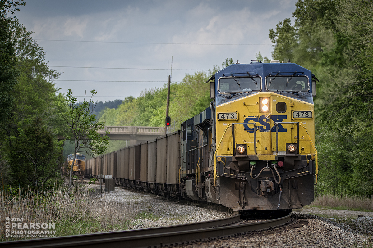 April 26, 2016 - CSX loaded coal train N302-25 heads south at Nortonville, Ky after passing another loaded coal train in the siding that was undergoing a crew change on the Henderson Subdivision. - Tech Info: 1/1250 | f/5.6 | ISO 360 | Lens: Sigma 150-600 @ 210mm on a Nikon D800 shot and processed in RAW.