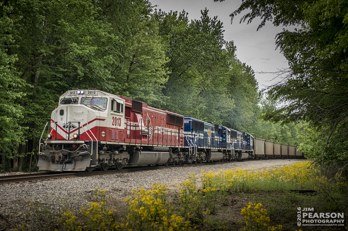 April 29, 2016 - Paducah & Louisville Railway LG2 (Louisville Gas & Electric coal train) travels east on CSX's Morganfield Branch as CSX Z462-29, approaching Schmetzer road crossing, west of Nebo, Ky with engines, UofL 2013, UK 2012 and UK 4522 as power.  - Tech Info: 1/2500 | f/4 | ISO 1250| Lens: Sigma 24-70 lens @ 52mm on a Nikon D800 shot and processed in RAW.