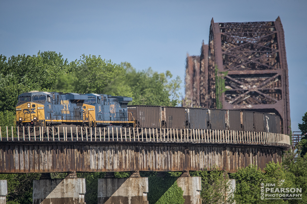May 3, 2016 - CSX empty coal train N880 heads down the viaduct from the bridge over the Ohio River at Henderson , Ky as it makes its way north at Rahm, Indiana. - Tech Info: 1/2000 | f/8.5 | ISO 1000 | Lens: Sigma 150-600 with 1.4x teleconverter @ 750mm on a Nikon D800 shot and processed in RAW.