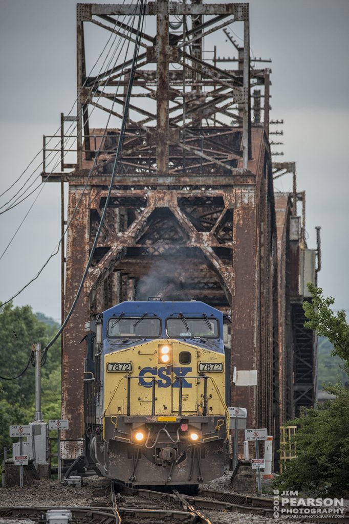 May 18, 2016 - CSX Q647 (Chicago, IL - Nashville, TN) heads south across CR Drawbridge in downtown Nashville, Tennessee as it makes its south to Radnor Yard.  - Tech Info: 1/1250 | f/6 | ISO 720 | Lens: Sigma 150-600 @ 450mm on a Nikon D800 shot and processed in RAW.