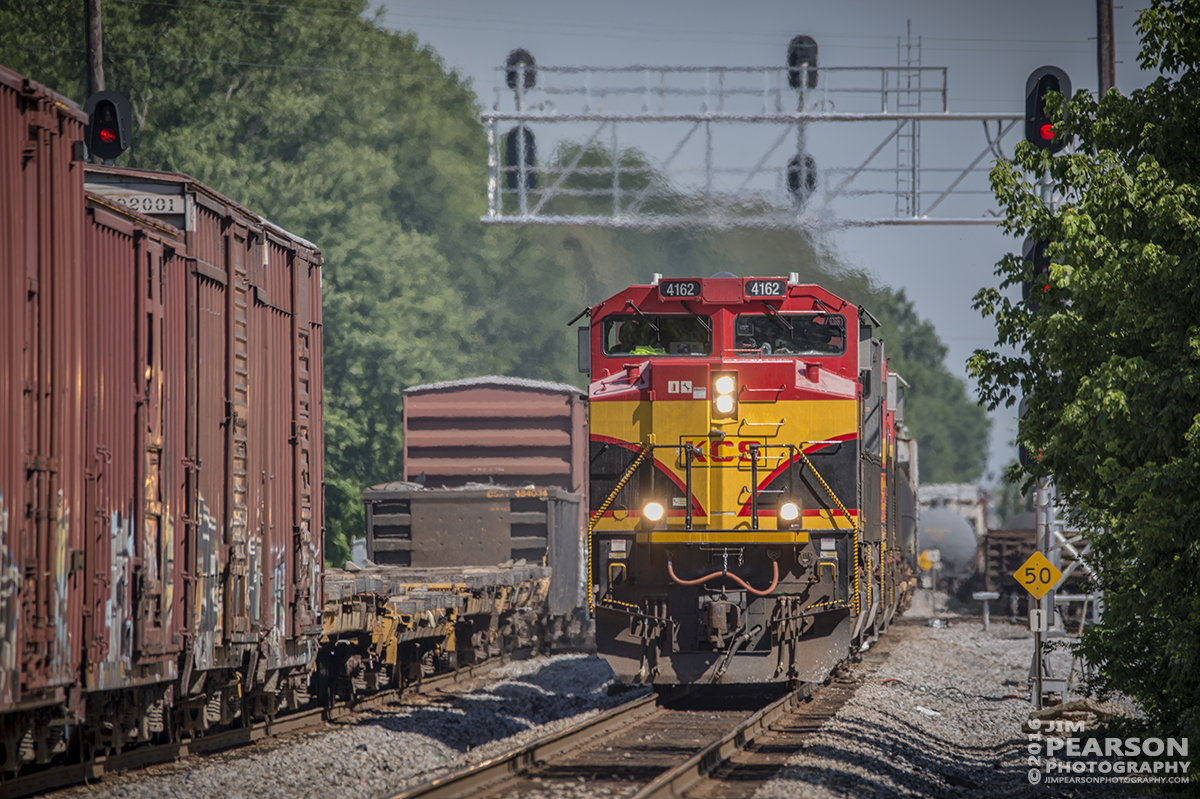 June 6, 2016  CSX Q294-06 (Nashville, TN - Indianapolis, IN) passes through Guthrie, Ky, with KCS 4162, 4006, 3961 and 3949 as power, as it heads north on the Henderson Subdivision. - Tech Info: 1/160 | f/6 | ISO 100 | Lens: Sigma 150-600 @ 460mm with a Nikon D800 shot and processed in RAW.