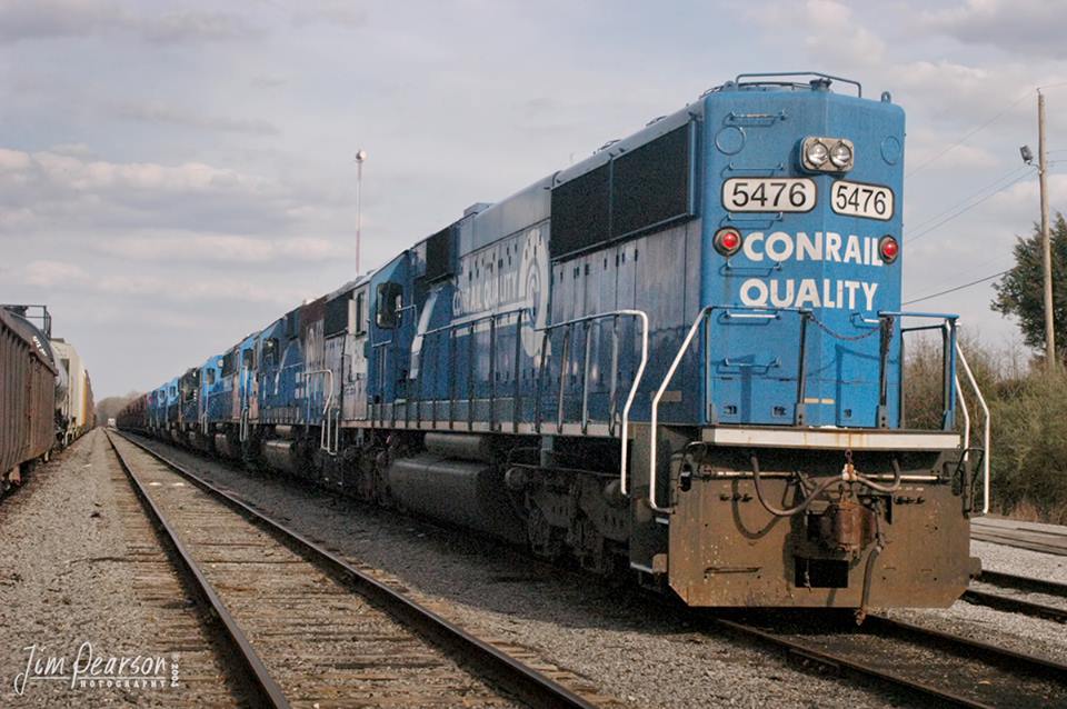 March 27, 2004 - Today I decided to go with a blast from the past with Conrail 5476 heading up a string of Conrail units sitting in the Paducah and Louisville Railway yard at Madisonville, Ky, waiting to head to Paducah for rebuilding. - #jimstrainphotos #kentuckyrailroads #trains #nikond100 #railroad #railroads #train #railways #railway #pal #palrailway