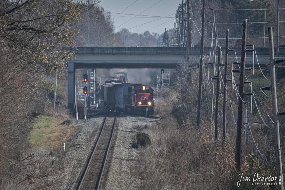 November 21, 2018 - A CN 5471 heads up the local as it makes its way through the north switch at CR Junction under Hinkleville Road, in West Paducah, Kentucky as it makes it's daily rounds of the area. - #jimstrainphotos #kentuckyrailroads #trains #nikond800 #railroad #railroads #train #railways #railway #cn #cnrailway
