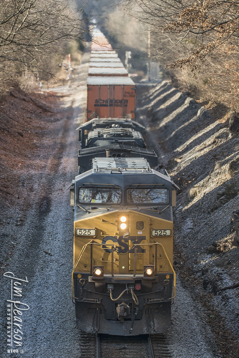 December 12, 2018 - CSXT 525 leads Q029-11 as it heads south through Adams, Tennessee on the Henderson Subdivision. - #jimstrainphotos #kentuckyrailroads #trains #nikond800 #railroad #railroads #train #railways #railway #csx #csxrailroad