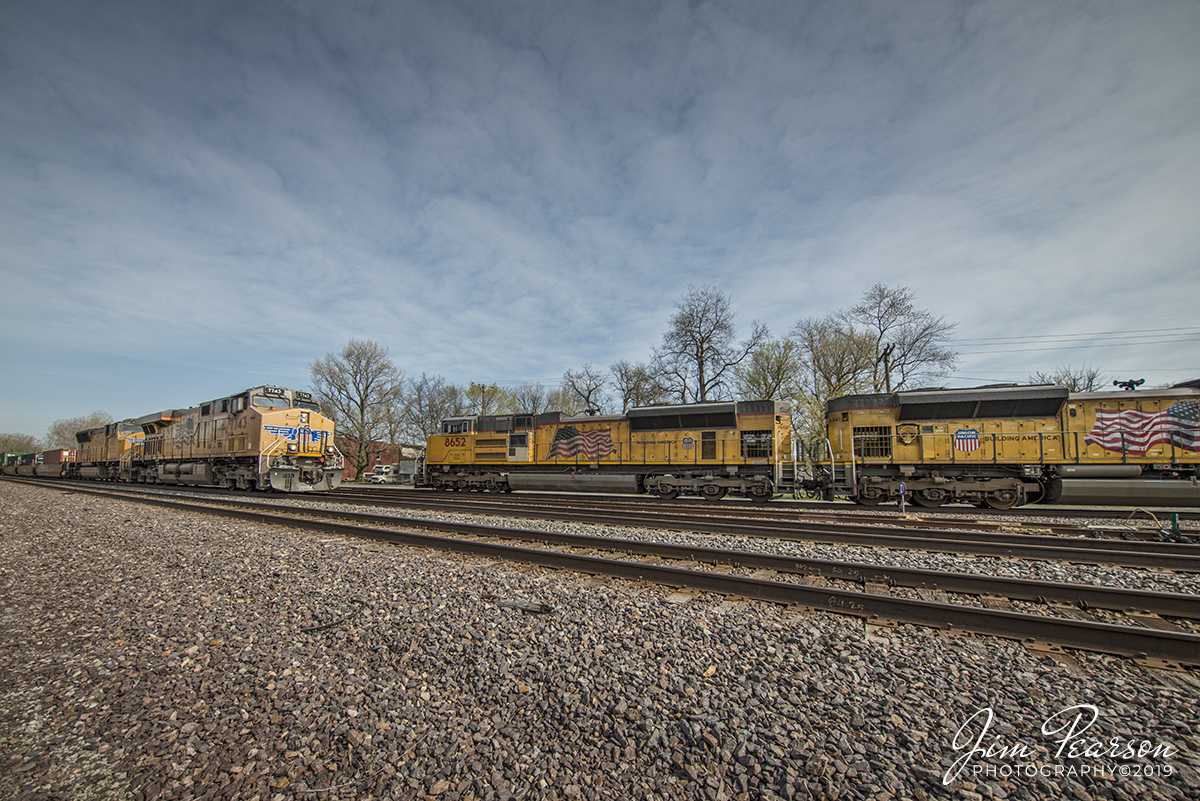 April 6, 2019 - Union Pacific 7743 heads up a southbound intermodal, as it passes UP 8652 and 6849 on a waiting northbound loaded coal train at Gorham, Illinois as, it heads southbound on UP's Chester Subdivision. - #jimstrainphotos #illinoisrailroads #trains #nikond800 #railroad #railroads #train #railways #railway #uprailroad #unionpacific