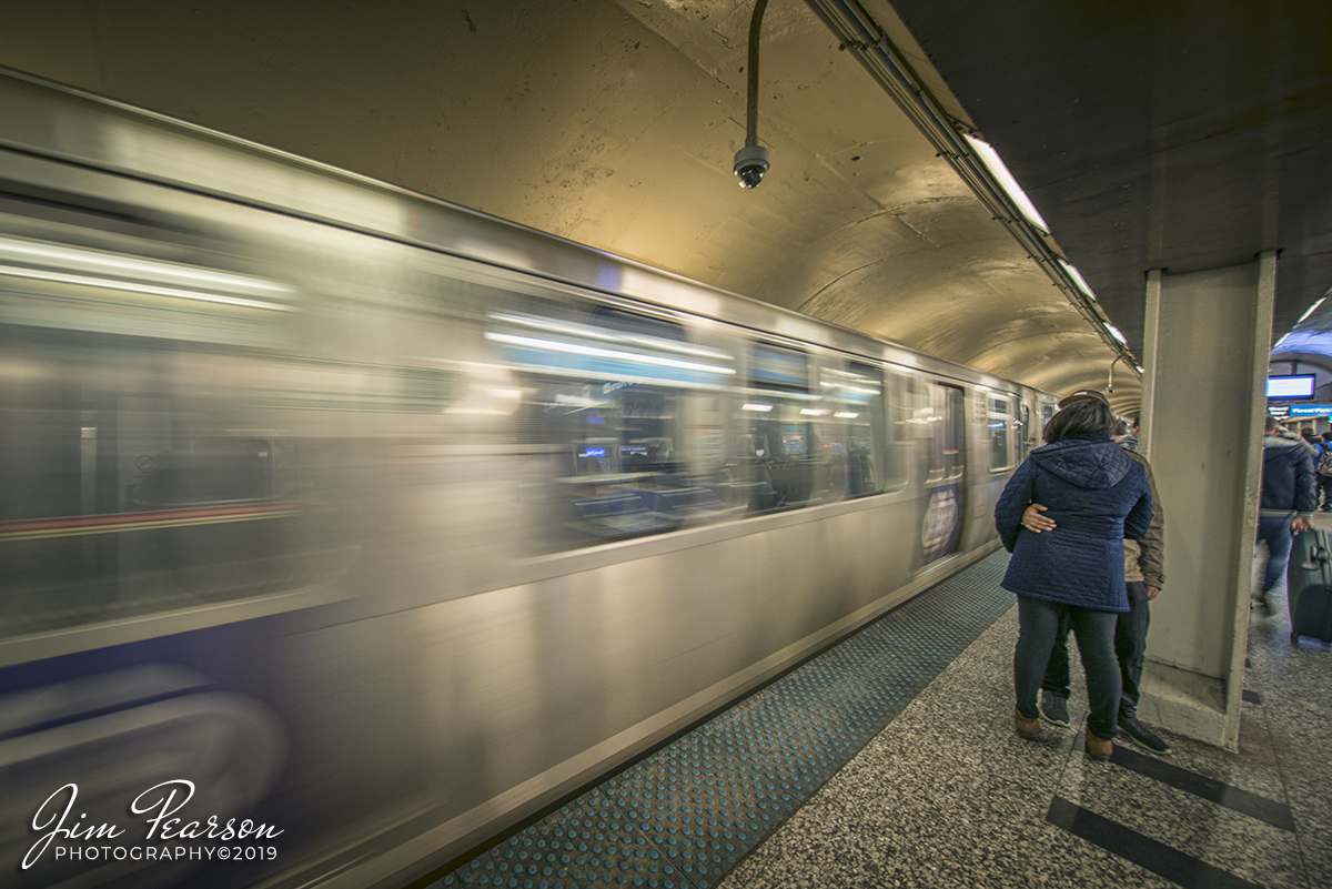 March 26, 2019 - Two lovers embrace as they wait for their Blue Line train to Forest Park to stop at the Clark/Lake Street station in downtown Chicago, Illinois. - #jimstrainphotos #illinoisrailroads #trains #nikond800 #railroad #railroads #train #railways #railway #cta #thechicagol #chicago