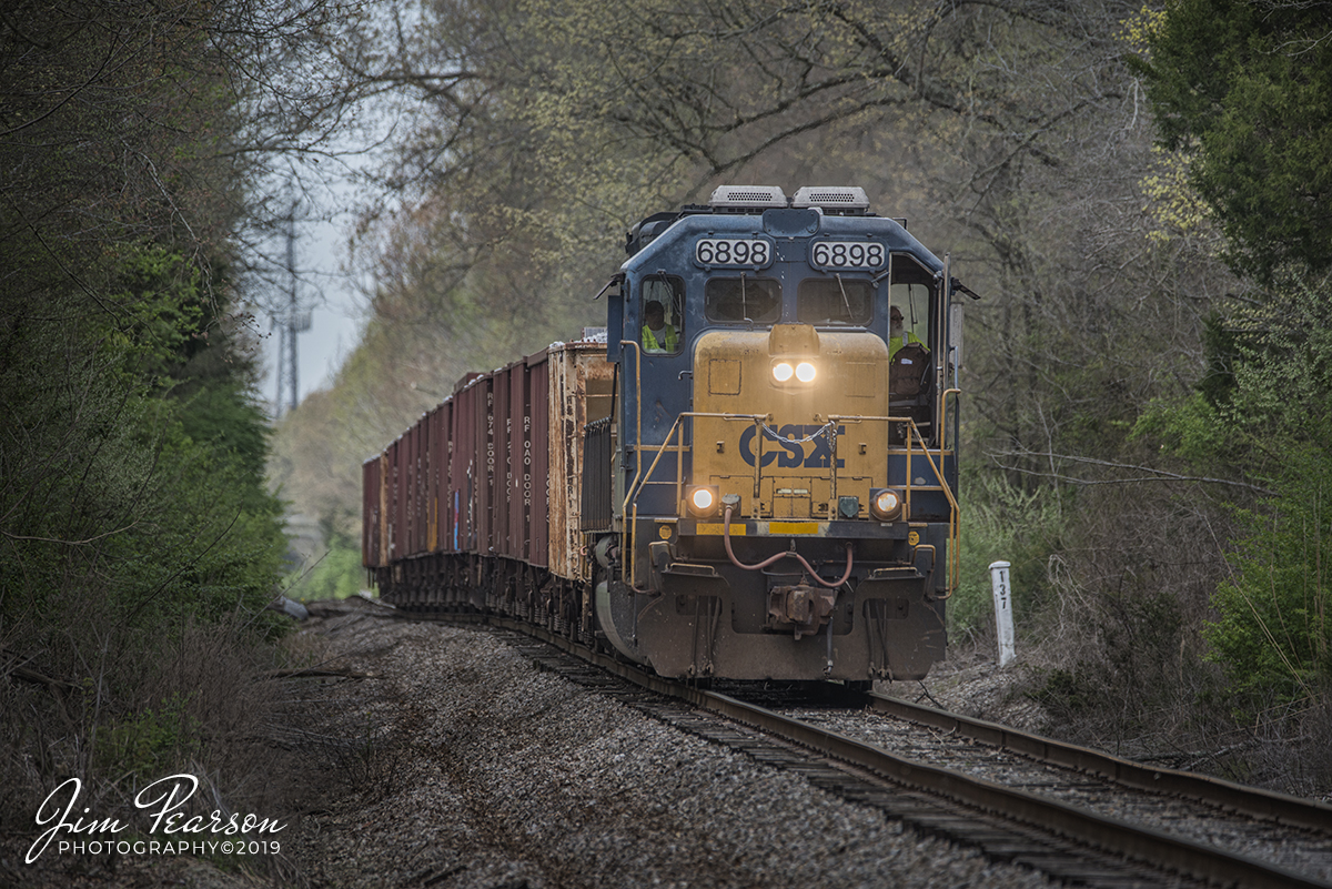 WEB-04.11.19 CSX C020-11 Ballast Train NB on Morganfiled Branch, Madisonville, Ky