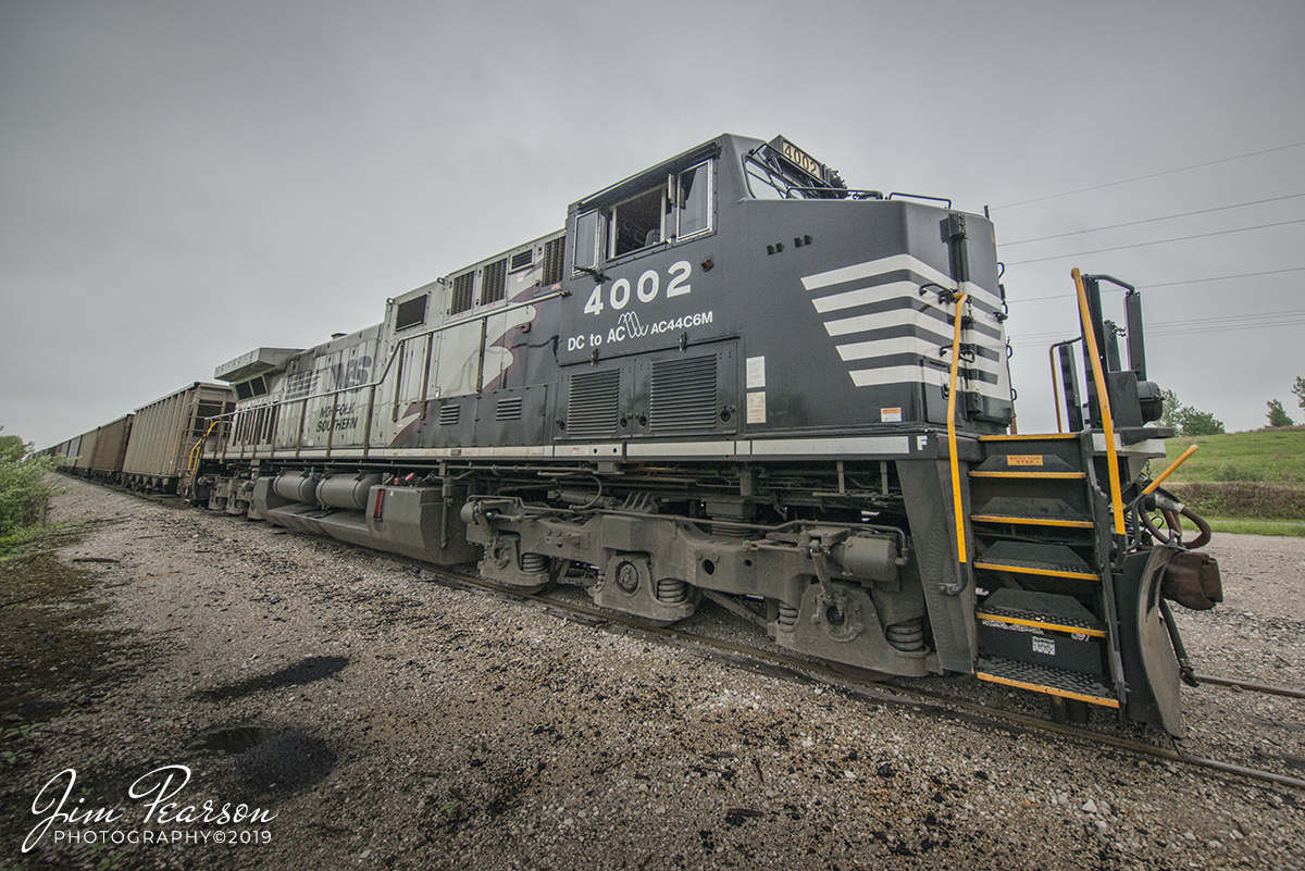 WEB-05.04.19 NS 4002 at Liberty Mine, Booneville, IN
