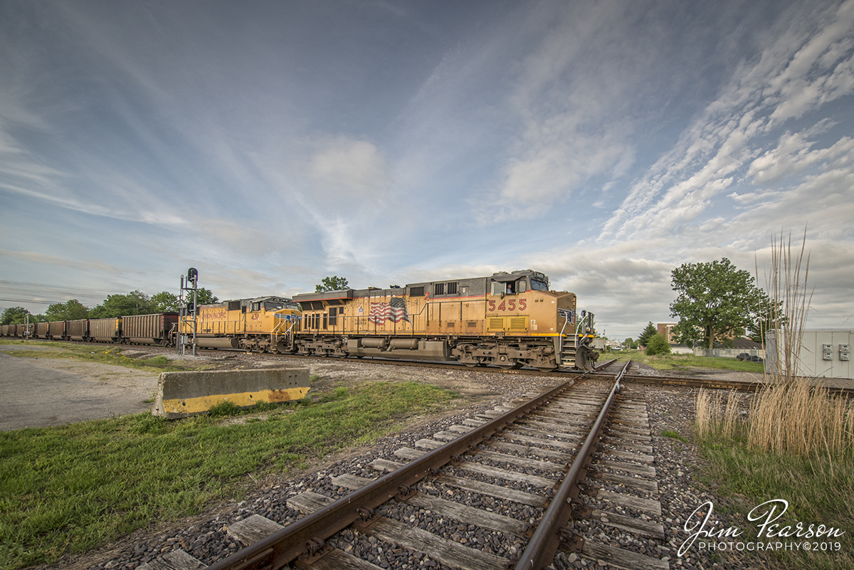 WEB-05.10.19 UP 5455 SB Loaded Coal Crossing the Diamond at Marion, IL