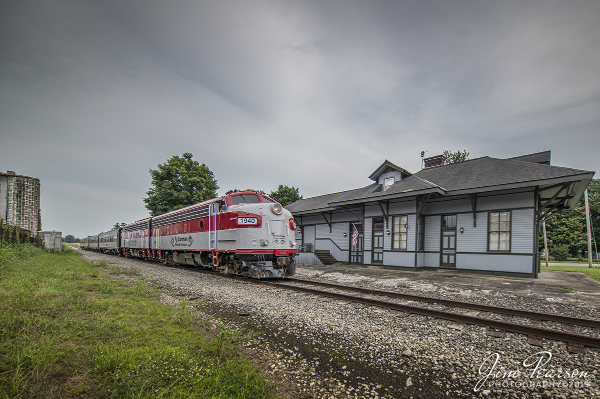 WEB-06.15.19 RJC Dinner Train at station in Deatsville, Ky