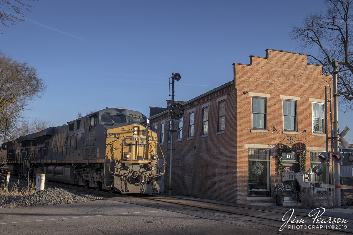 December 7, 2019 - CSXT 5455 leads J783-07 past a still active B&O Signal at Tipp City, Ohio, as it heads south on the Toledo Subdivision in the early morning light.