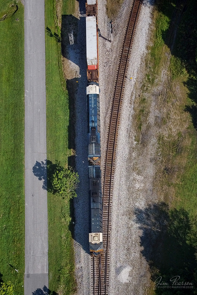 September 7, 2020 - A topside view of the hottest intermodals on the CSX system, Q025 passes through Mortons Junction as it heads south on the the Henderson Subdivision at Mortons Gap, Kentucky.

Tech Info: DJI Mavic Mini Drone, JPG, Lens 4.5mm, f/2.8, 1/1000, ISO 100.