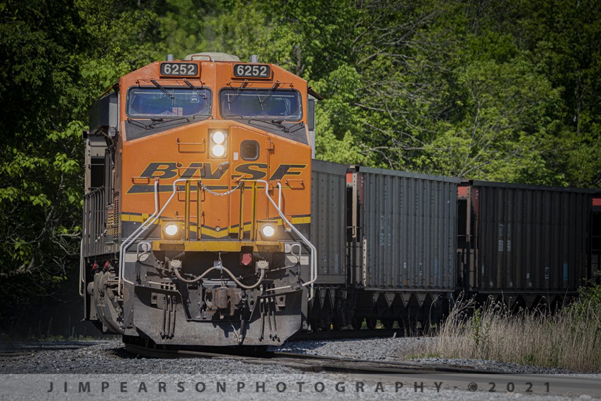 BNSF 6252 empty coal drag arrives at Paducah, Ky

A Paducah and Louisville Railway (PAL) crew pulls an empty coal drag into the north end of their yard in downtown Paducah, Kentucky on May7th, 2021 after finishing their run from the loadout at Calvert City, Ky, with DPU 6252 leading.

The PAL crew will tie the train down in the south end of the yard where itll wait for a BNSF crew to take it on south for another load of coal.  

Tech Info: Nikon D800, RAW, Sigma 150-600mm @ 380mm, f/8, 1/1000, ISO 450.