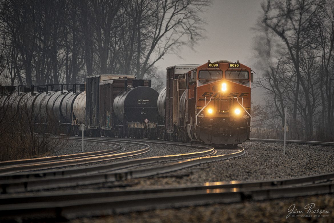 BNSF 8090 leads a mixed freight south as it rounds the curve approaching CP South Oaks on CNs Bluford subdivision at Fulton, Kentucky on January 15th, 2022, on a wet, dreary winter afternoon.

Tech Info: Nikon D800, RAW, Sigma 150-600 with a 1.4 teleconverter @ 700mm, f/8.5, 1/1600, ISO 500.

#trainphotography #railroadphotography #trains #railways #jimpearsonphotography #trainphotographer #railroadphotographer