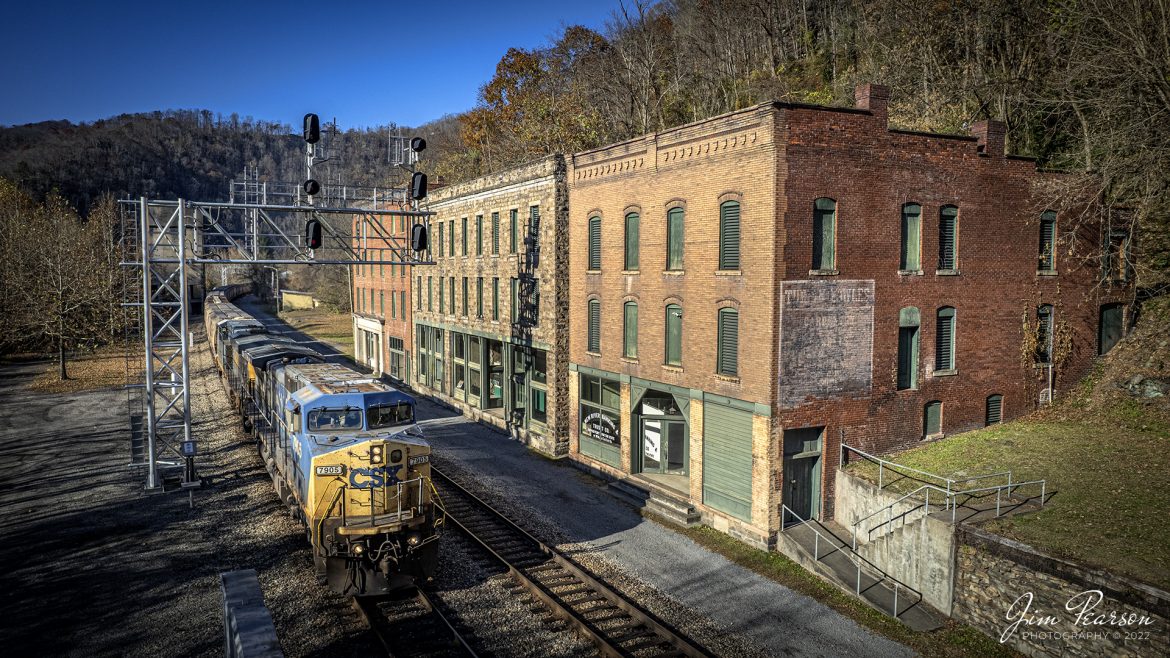 CSXT 7905 pulls G115 through downtown Thurmond, West Virginia as it heads east with a grain train on the New River Subdivision on November 3rd, 2022.

According to Wikipedia: Thurmond is a town in Fayette County, West Virginia, United States, on the New River. The population was five at the 2020 census. During the heyday of coal mining in the New River Gorge, Thurmond was a prosperous town with several businesses and facilities for the Chesapeake and Ohio Railway.

Most of Thurmond is owned by the National Park Service for the New River Gorge National Park and Preserve.

Thurmond is the least-populous municipality in West Virginia. During the June 14, 2005, city elections six of the city's seven residents sought elected office.

Tech Info: DJI Mavic Air 2S Drone, 22mm, f/2.8, 1/1250, ISO 140.

#trainphotography #railroadphotography #trains #railways #dronephotography #trainphotographer #railroadphotographer #jimpearsonphotography