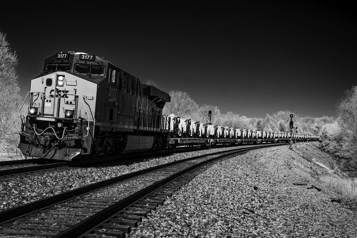 In this week’s Saturday Infrared Photo, CSXT 3177 leads M647 south from the north end of Kelly, Kentucky with a long string of Bradly Fighting Vehicles on the Henderson Subdivision on March 19th, 2024.

Tech Info: Fuji XT-1, RAW, Converted to 720nm B&W IR, Nikon  10-24 @ 24mm, f/5.6, 1/850, ISO 400.

#trainphotography #railroadphotography #trains #railways #jimpearsonphotography #infraredtrainphotography #infraredphotography #trainphotographer #railroadphotographer #csxrailroad #infraredphotography #trending