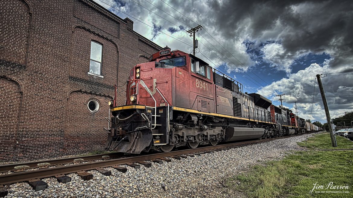 Canadian National 8941 heads up B229 as they head north through downtown Madisonville, Kentucky, on the CSX Henderson Subdivision on July 31st, 2024. 

This is a still frame grab I did from a video I shot of the train making its way north and I must say I’m really pleased with the results of doing this frame grab. Not that I’ll be doing this as a norm, but there’s times when I want to shoot both, and this gives me a way to accomplish this by just shooting 4k video.

Tech Info: iPhone 16pro Frame Grab from 4K Video.

#trainphotography #railroadphotography #trains #railways #trainphotographer #railroadphotographer #jimpearsonphotography #trains #canadiannational
