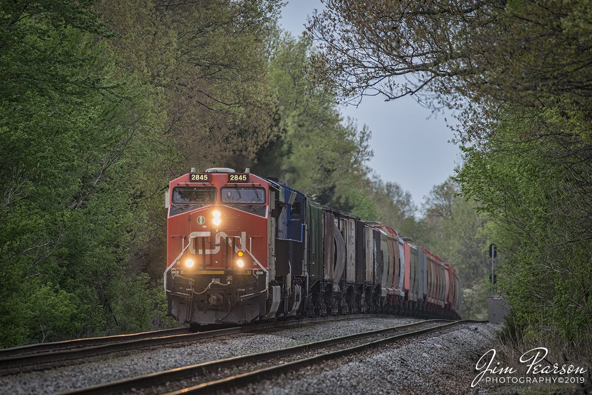 WEB-04.17.19 CSX Q501 with CN 2845 SB at North Hanson, Ky