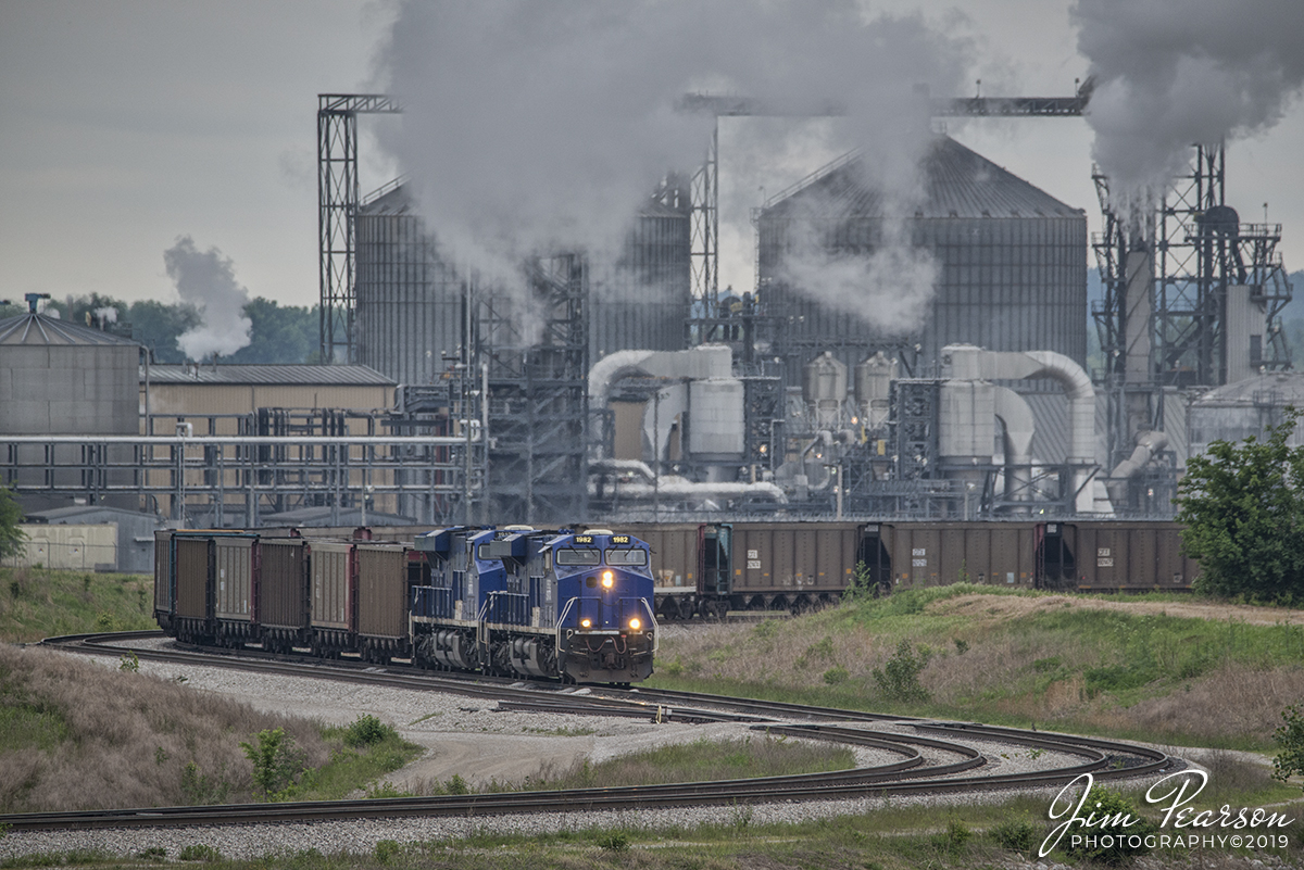 WEB-05.15.19 SVTX coal train at SITRAN Dock, Mt. Vernon, IN