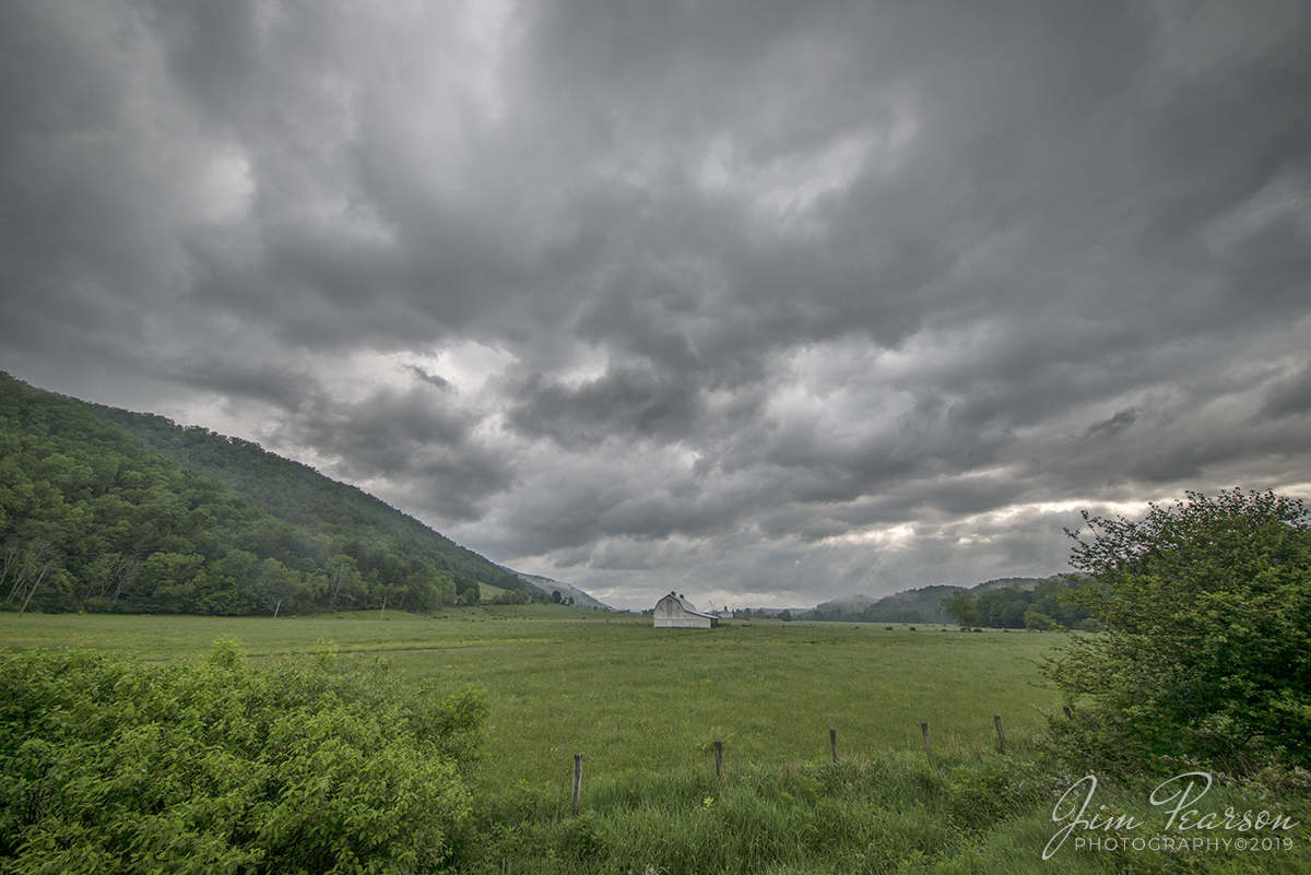 WEB-05.27.19 Green Bank Observatory with barns 2 at Green Bank, WV