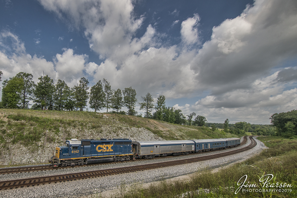 WEB-07.03.19 CSX W001-03 Geomerty Train SB at Nortonville, Ky