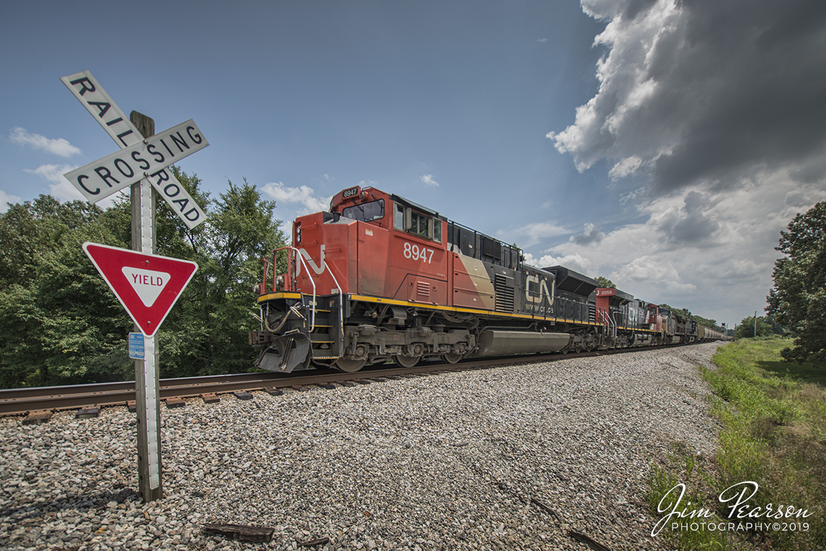 WEB-07.10.19 CSX V257-09 NB Gum Lick Testle Crossing, Kelly, Ky