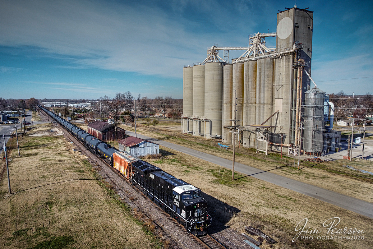 CN Illinois Central Heritage Unit at Dexter, MO

Today fellow railfan Cooper Smith and I along with a lot more were blessed because as of the night before this unit was supposed to pass through our area in the darkness of night! Fortunately we got word from fellow railfan Terry Redeker down the line that the train got recrewed earlier than planned and it would be to us in daylight! 

Our first stop on this chase on December 2nd, 2020 we caught Canadian National (CN) Illinois Central Heritage Unit 3008 as it lead empty oil train; ONUCS-01 north on the Union Pacific's Chester Subdivision, past the Martin Grain Company grain silos at Dexter, Missouri.

Tech Info: DJI Mavic Mini Drone, JPG, 4.5mm (24mm equivalent lens) f/2.8, 1/1250, ISO 100.