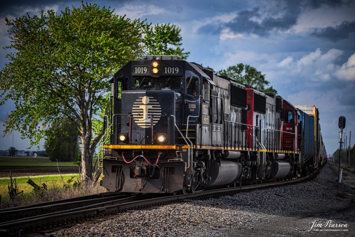 Illinois Central 1019 (Death Star) leads a Canadian National mixed freight as they pull onto the main from the south end of the yard lead in Effingham, Illinois and head south on the CN Champagne Subdivision, on April 25th, 2025.

Tech Info: Nikon D810, RAW, Sigma 150-600 @ 150mm, f/5, 1/1600, ISO 320.

#railroad #railroads #train, #trains #railway #railway #railtransport #railroadengines #picturesoftrains #picturesofrailways #besttrainphotograph #bestphoto #photographyoftrains #bestsoldpicture #JimPearsonPhotography #trainsfromadrone #canadiannational