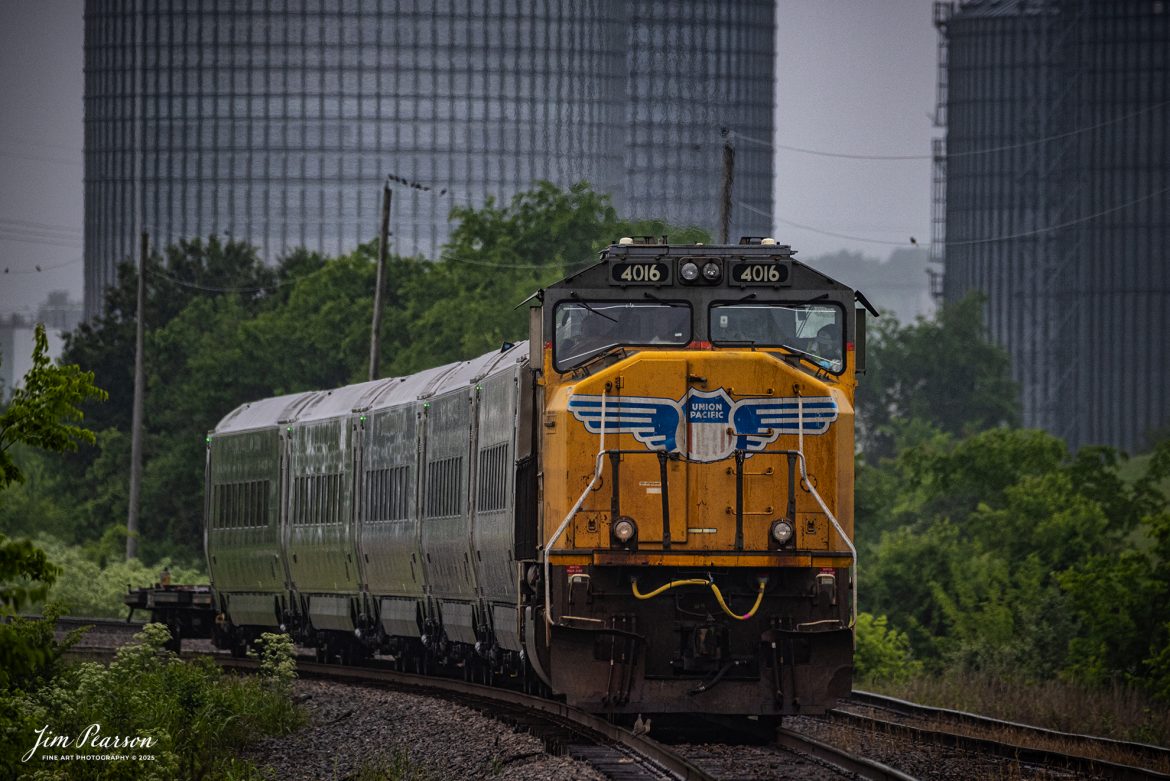 CSX S983, led by Union Pacific 4016, waits for a southbound signal, just short of John Rivers Road crossing at Casky Yard in Hopkinsville, Ky, as it leads 5 new Brightline Cars bound for Florida on May 27th, 2025, on the CSX Henderson Subdivision.

Tech Info: Nikon D810, RAW, Sigma 150-600 @ 500mm, f/6, 1/1600, ISO 450.

#railroad #railroads #train, #trains #railway #railway #steamtrains #railtransport #railroadengines #picturesoftrains #picturesofrailways #besttrainphotograph #bestphoto #photographyoftrains #bestsoldpicture #JimPearsonPhotography #Brightline #passengertrains #unionpacific