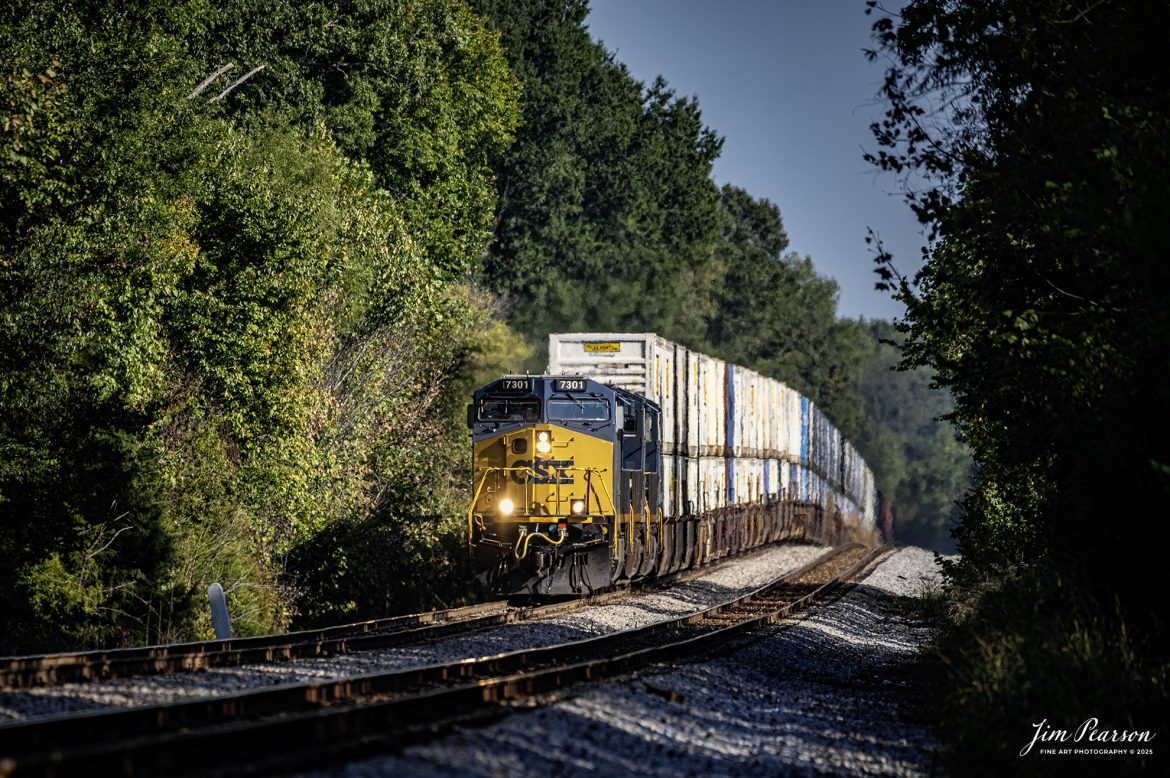 CSXT 7301 leads northbound CSX I128 as they approach the north end of Cedar Hill, TN, on the CSX Henderson Subdivision on October 3rd, 2025.

Tech Info: Nikon Z6ii, RAW, Sigma 150-600 @ 600mm, f/6, 1/800, ISO 250

#railroad #railroads #train, #trains #railway #railway #railtransport #railroadengines #picturesoftrains #picturesofrailways #besttrainphotograph #bestphoto #photographyoftrains #bestsoldpicture #JimPearsonPhotography